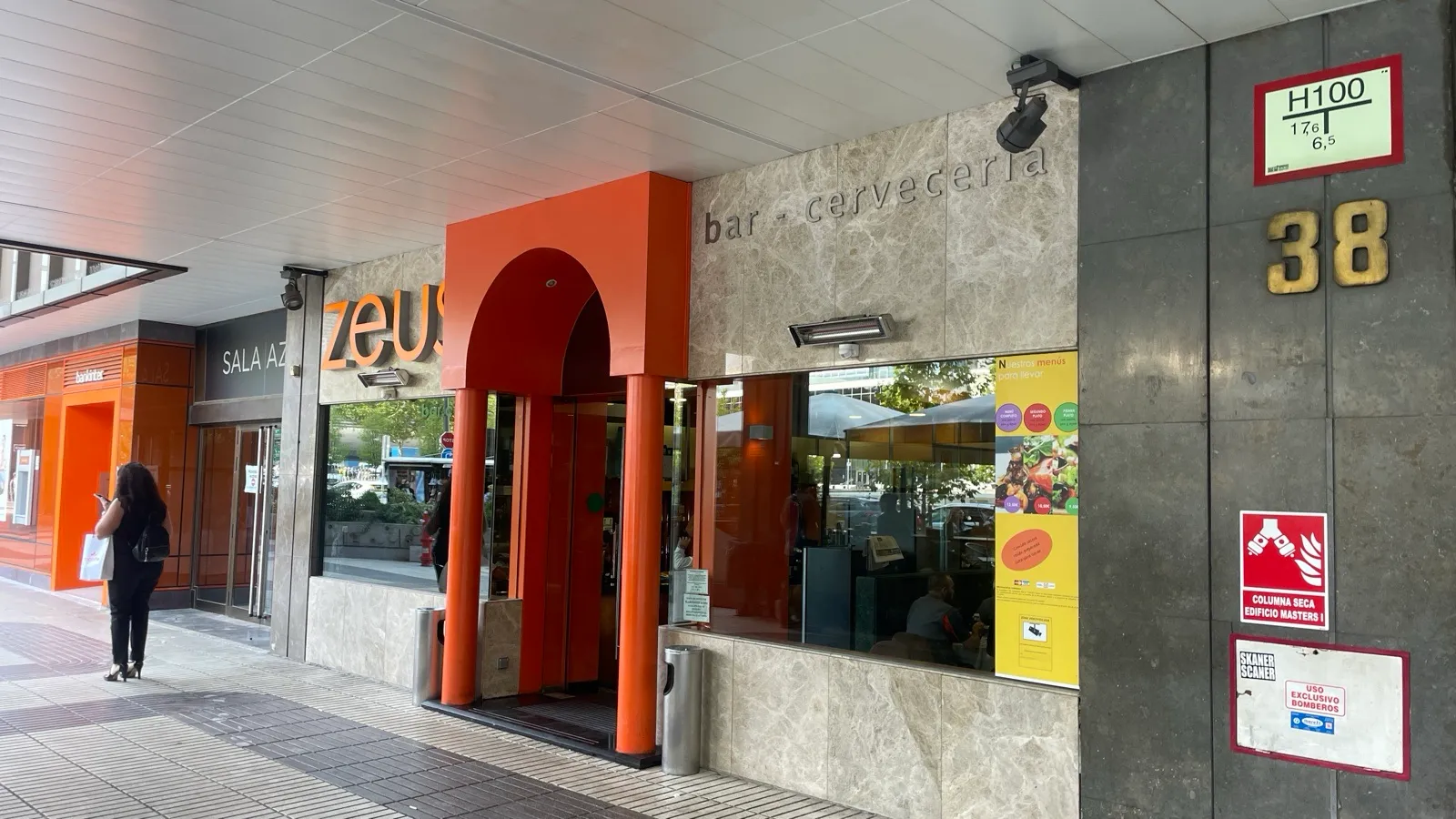 Zeus Bar — cocina española tradicional — menú del día