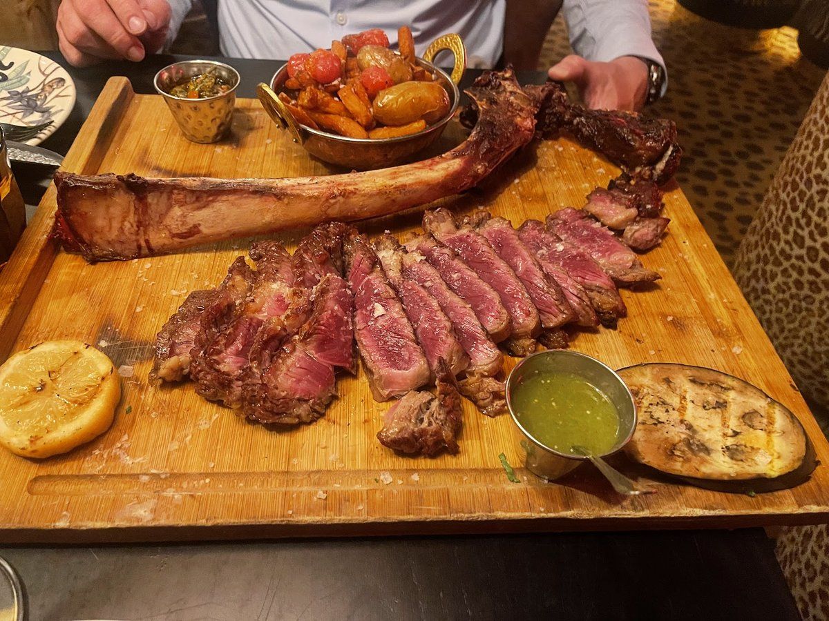 Maison Jaguar, restaurante mexicano con espectáculo — foto 2