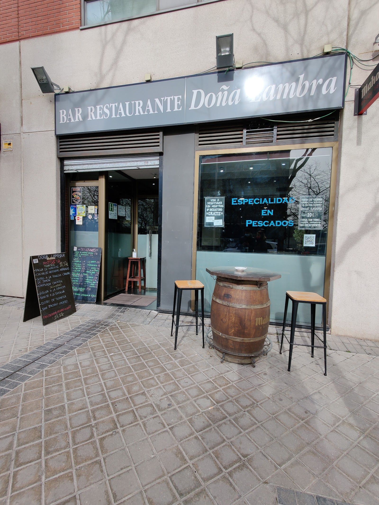 Doña Lambra — cocina mediterránea — menú del día