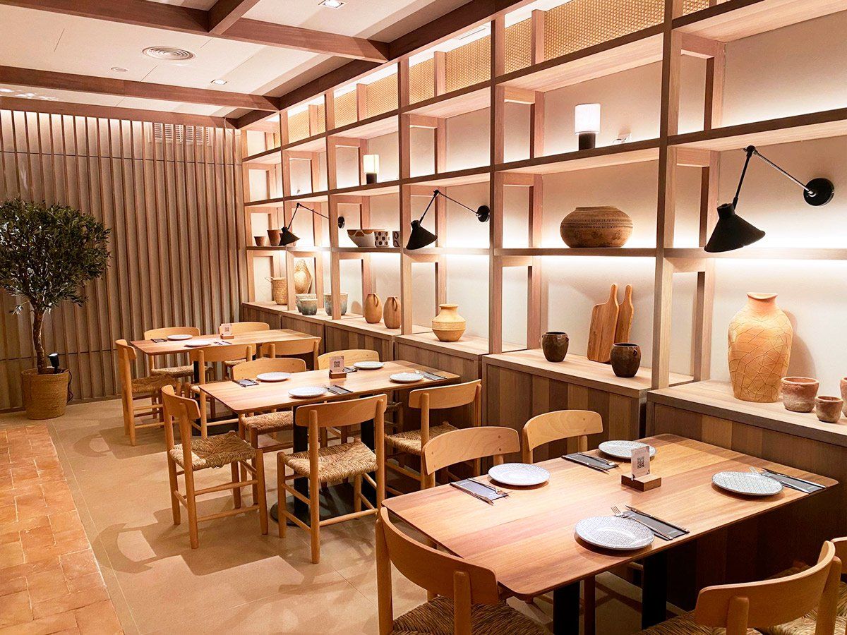 Saona Madrid Plaza de España — cocina española tradicional — menú del día en Madrid