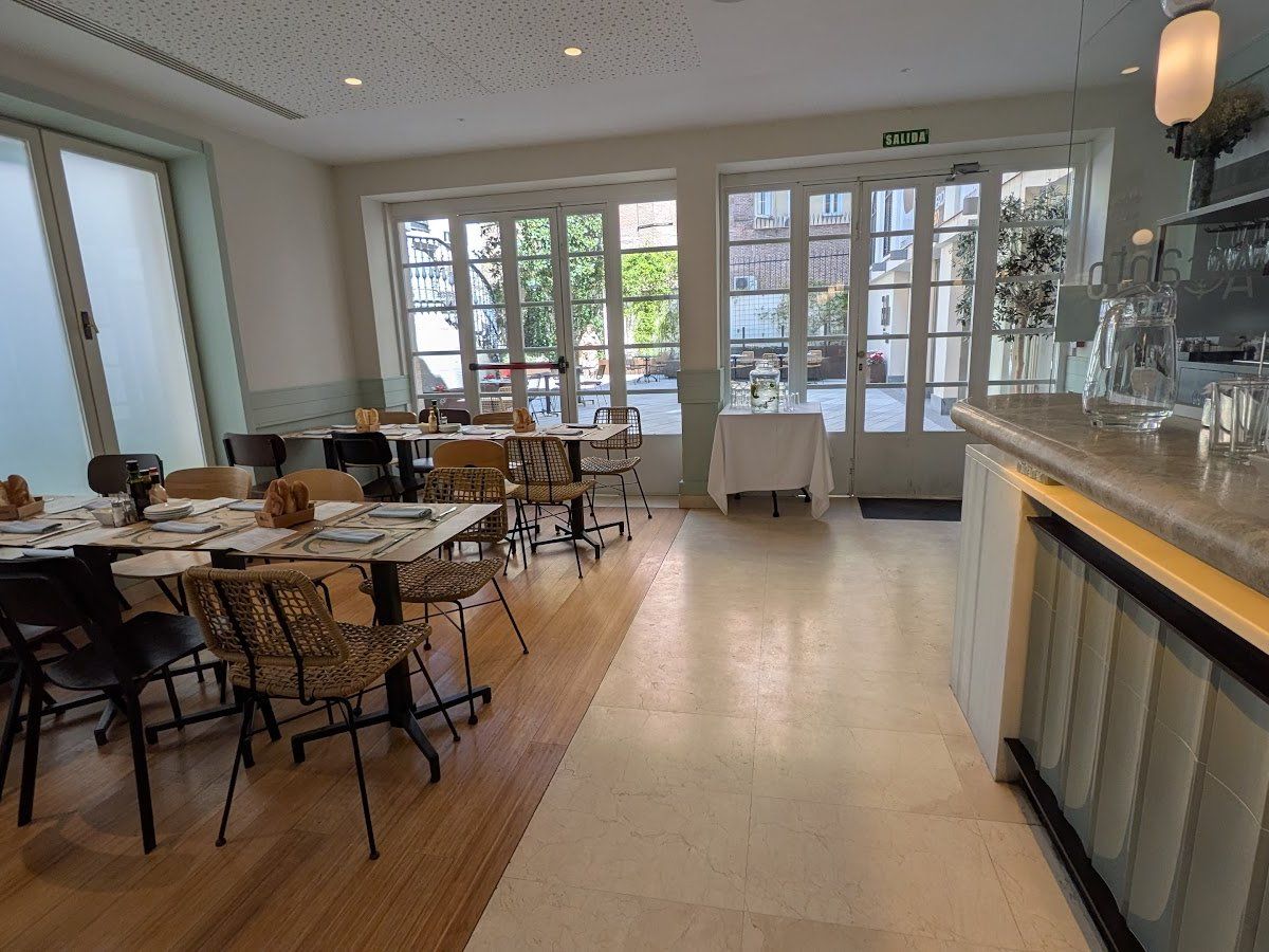 Acanto Café Restaurante — cocina cocina de mercado — menú del día en Madrid