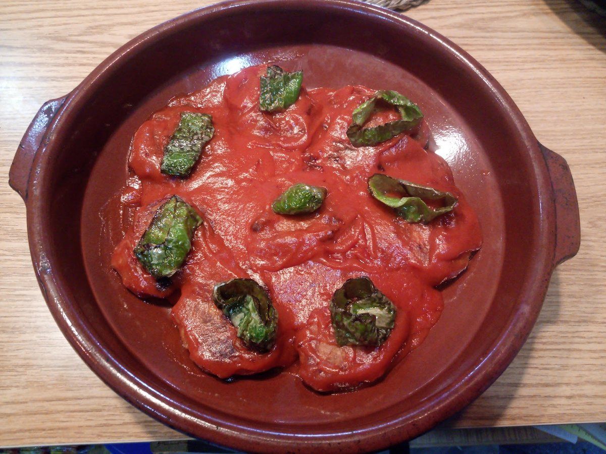 La Albufera. Asador de pollos, comidas para llevar. Cochinillos y corderos por encargo. — foto 3
