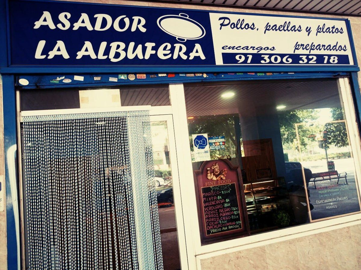 La Albufera. Asador de pollos, comidas para llevar. Cochinillos y corderos por encargo. — cocina asador — menú del día en Madrid