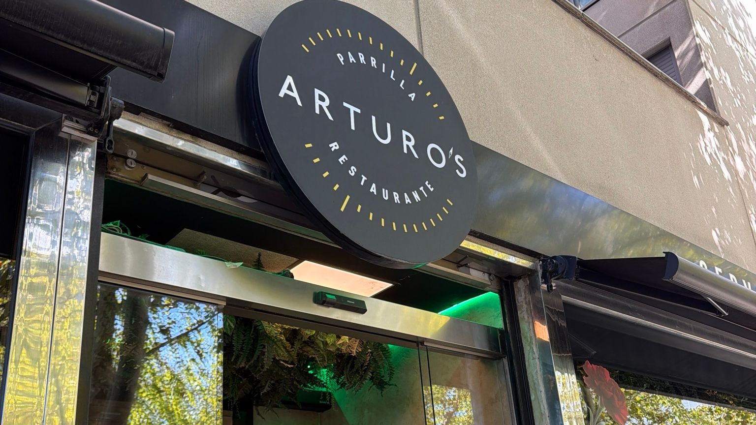 Restaurante Arturo's Planetario — cocina española tradicional — menú del día