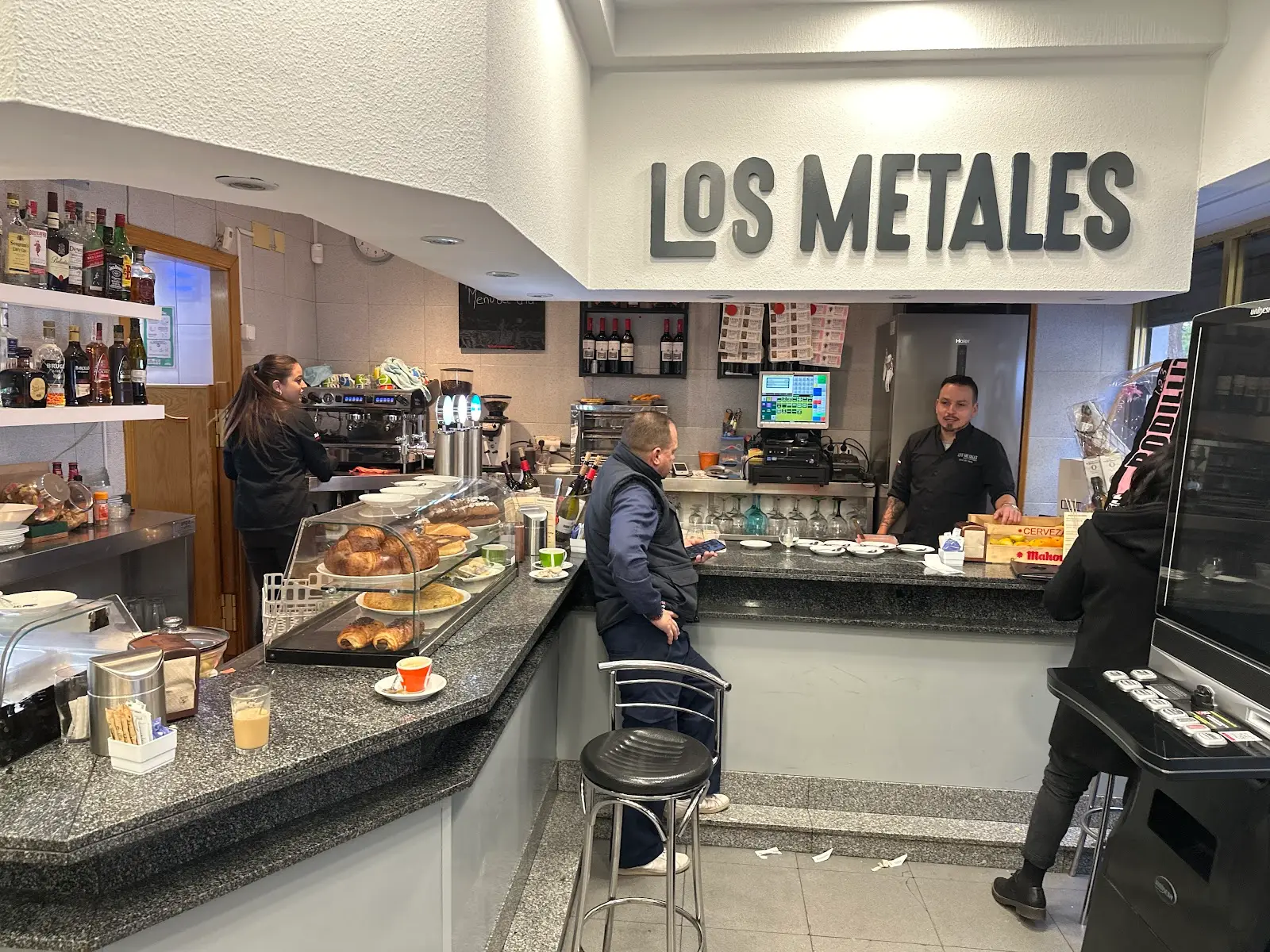 Taberna Los Metales — cocina española tradicional — menú del día