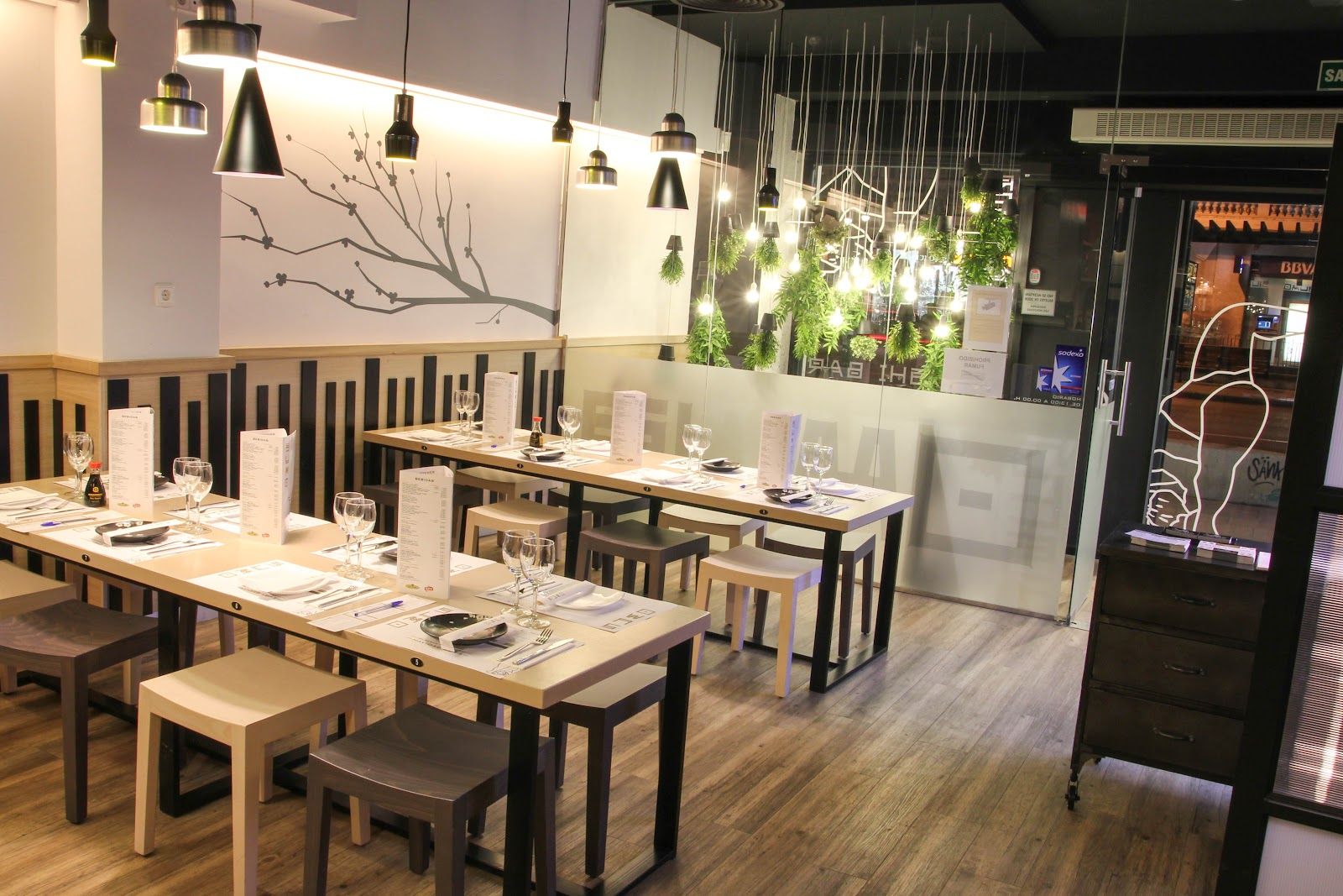 SUMO Fuencarral — cocina japonesa — menú del día en Madrid