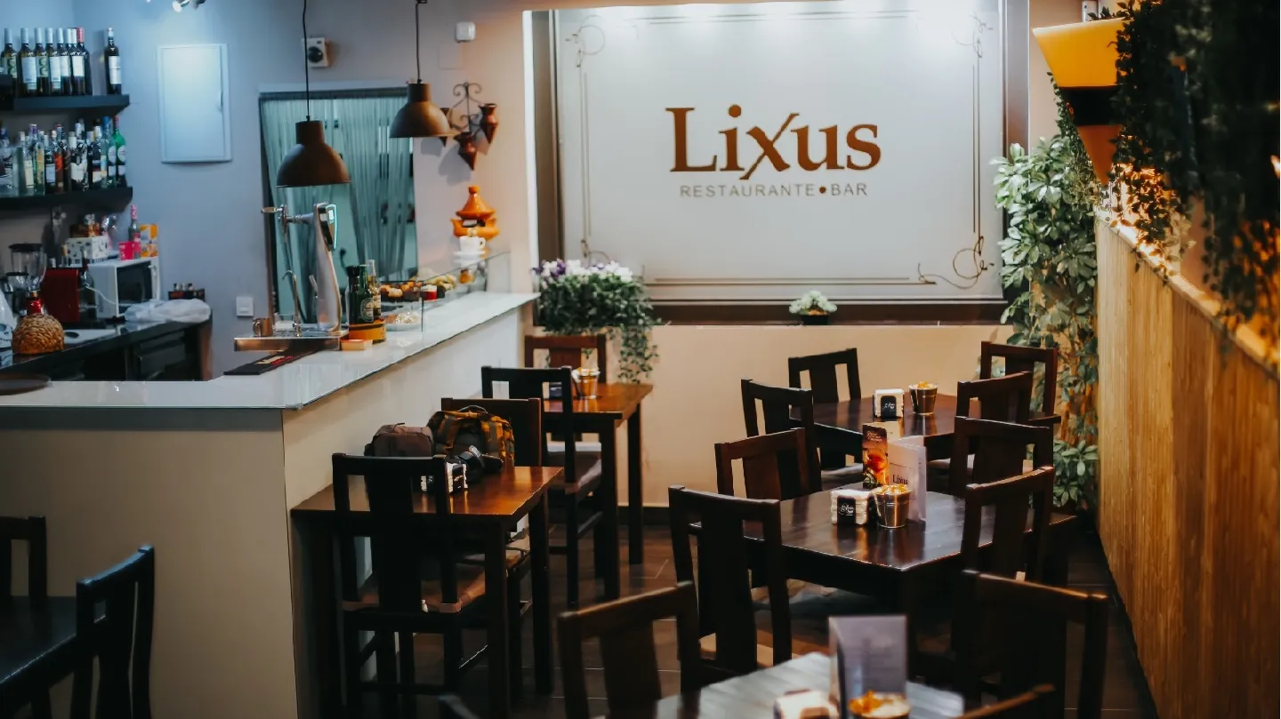 Lixus-Cafetería Restaurante — cocina española tradicional — menú del día