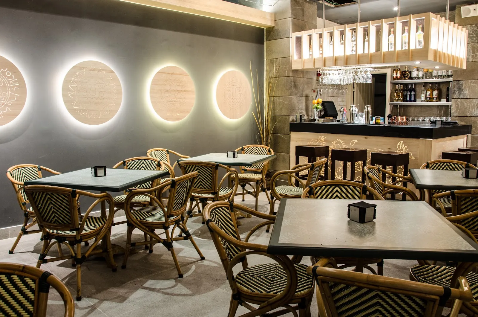 Inti de Oro Castellana — cocina cocina de mercado — menú del día en Madrid