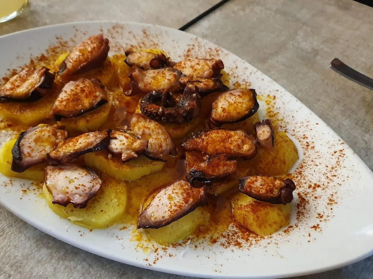Los Metales Bar & Kitchen — foto 2
